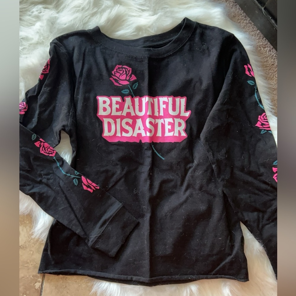 NEW | Beautiful Disaster| Women’s Shirt Top T-Shirt Tee Size Small